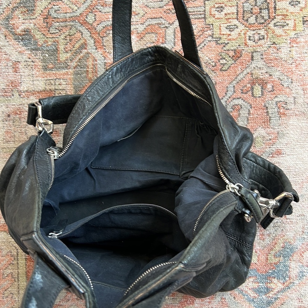 Givenchy Nightingale bag black medium size - Picture 4 of 10